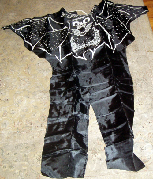 Belfry the bat costume museumoftheodd 4