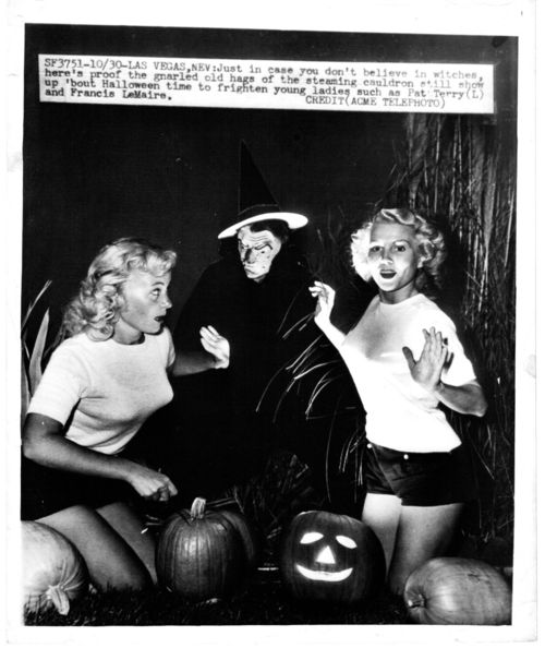 Halloween press photo 1949 las vegas