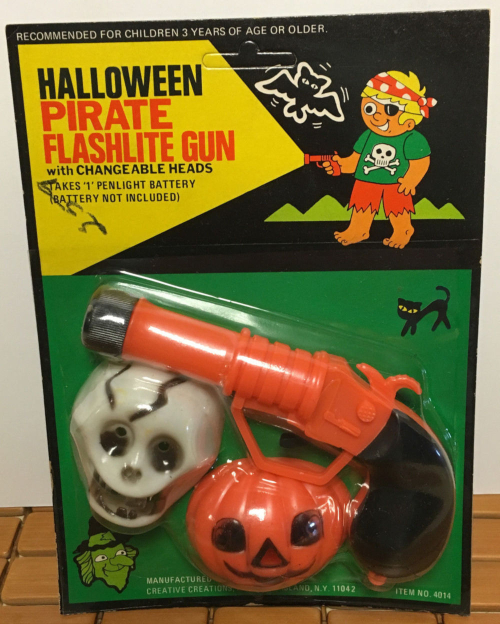 Halloween pirate flashlight
