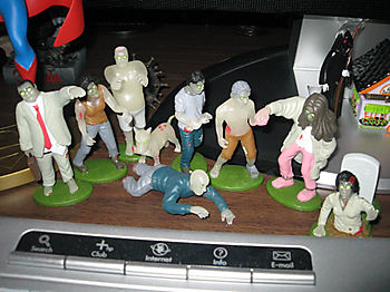 Zombos Closet: Glow in the Dark Zombies