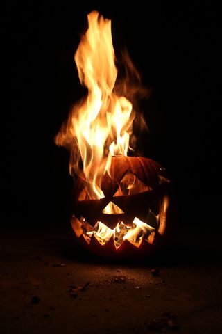 jack o lantern burning