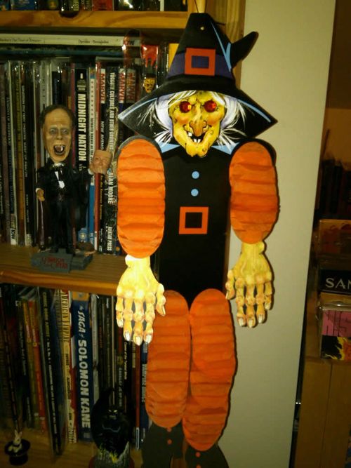 eureka glittering ghoul witch
