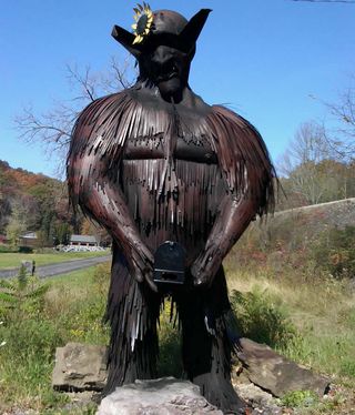 halloween devil mailbox