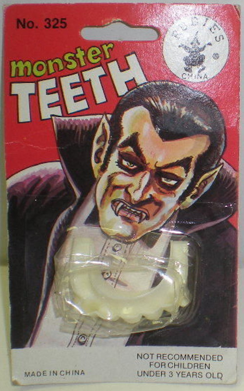 halloween Monster dracula teeth