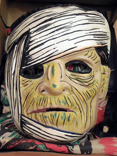 Ben cooper mummy costume 2