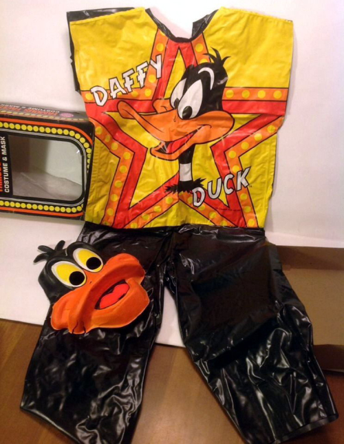 Daffy duck costume amcollectables2001 4