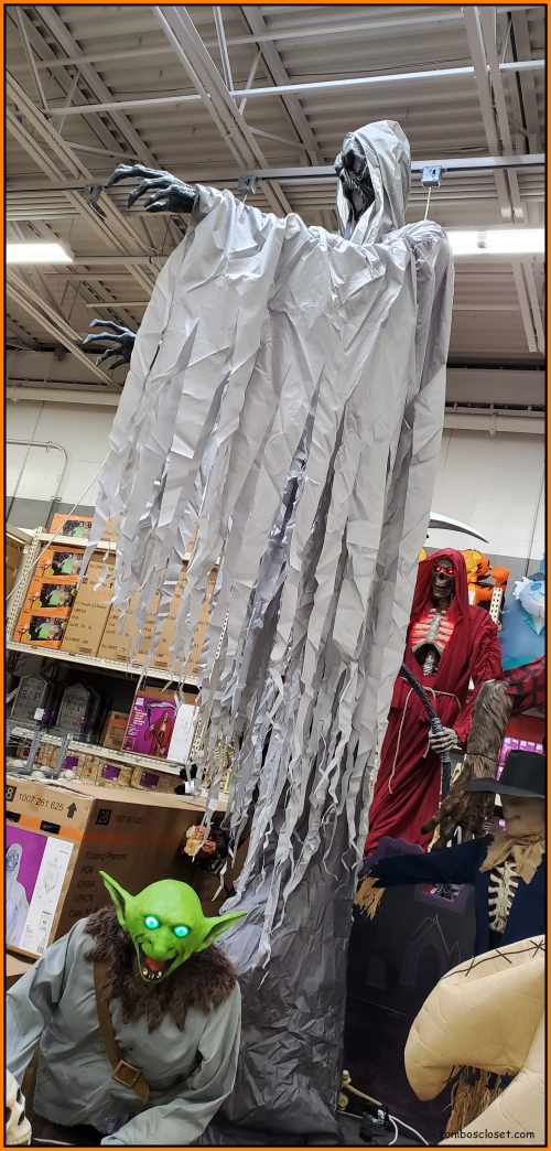 Home Depot Halloween 2022 04