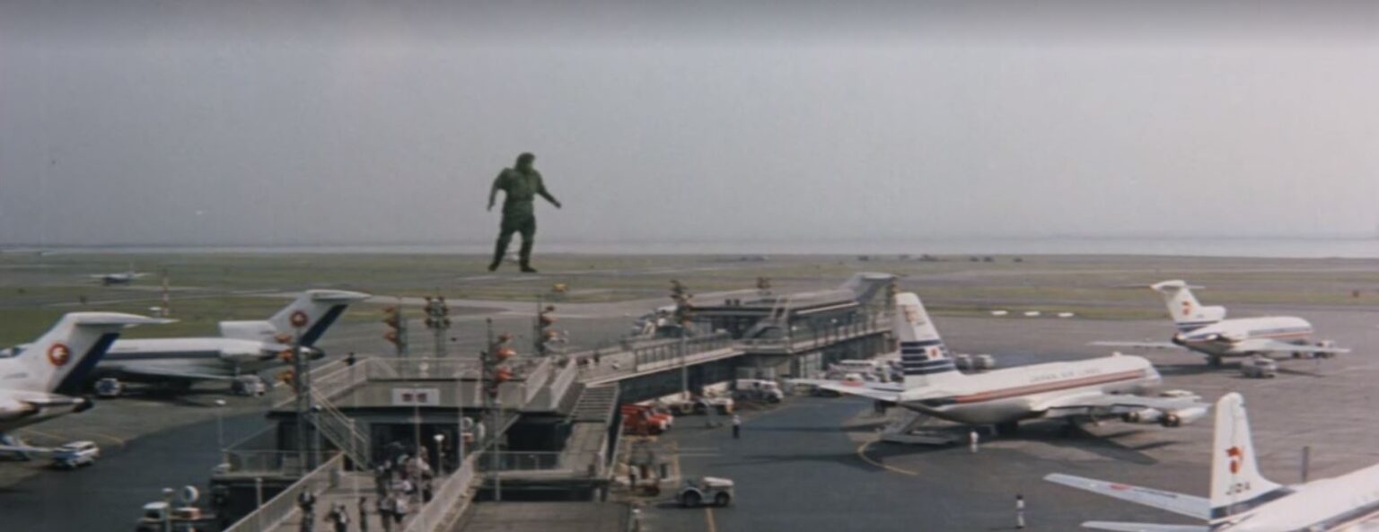 Excellent composite shot of Gaira approaching Tokyo Airport Excellent composite shot of Gaira approaching Tokyo Airport