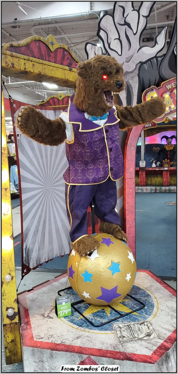 Spirit Halloween 2024 store display Spirit Halloween 2024 store display