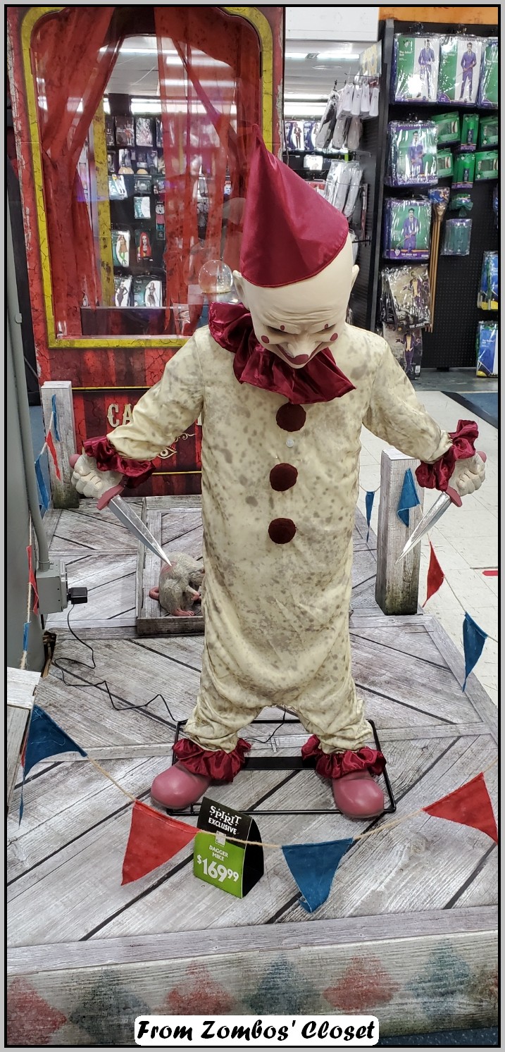 Spirit Halloween 2024 store display Spirit Halloween 2024 store display