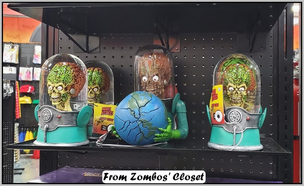 Spirit Halloween 2024 store display Spirit Halloween 2024 store display