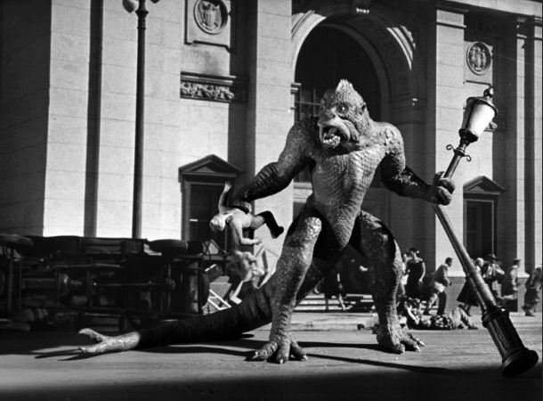 20 Million Miles to Earth Stop Motion Creature 20 Million Miles to Earth Stop Motion Creature