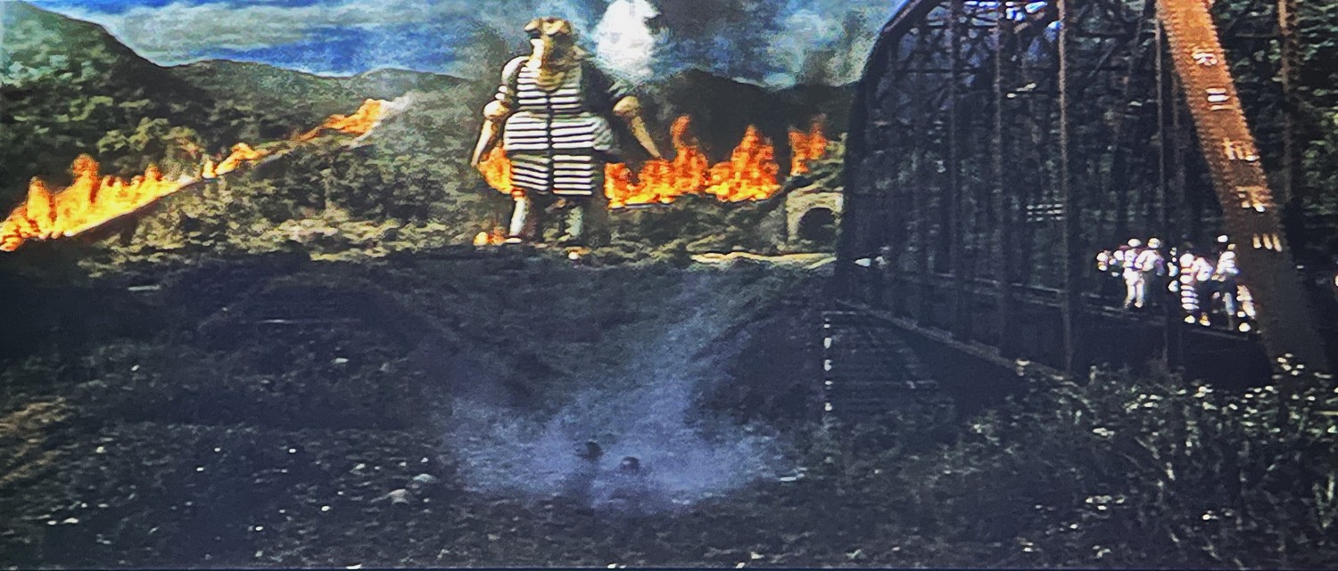 The scene as it appears on screen including a split screen of soldiers running on the bridge. The scene as it appears on screen including a split screen of soldiers running on the bridge. The Mysterians 1957